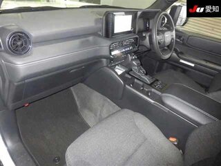 2024 Toyota Land Cruiser Prado 250 Series, белый, 7200000 рублей, вид 3