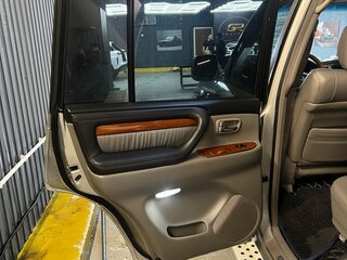 2006 Lexus LX 470 II Рестайлинг, серебристый, 1750000 рублей, вид 4