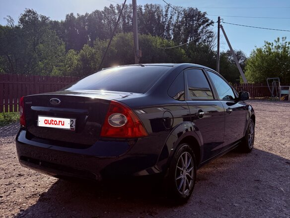 2011 Ford Focus II Рестайлинг, синий, 670000 рублей - вид 5