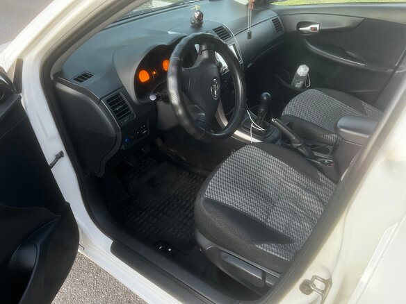 2007 Toyota Corolla X (E140, E150), белый, 700000 рублей - вид 7