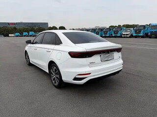 2023 Geely Emgrand II, белый, 1230002 рублей, вид 4