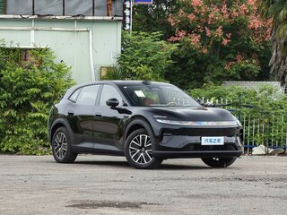 2026 Changan Qiyuan Q06, чёрный, 4720226 рублей, вид 3