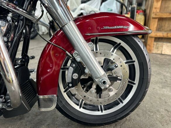 2016 Harley-Davidson Road King, красный, 1510000 рублей - вид 32