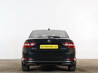 2017 Skoda Superb III, чёрный, 1949000 рублей, вид 5