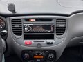 2008 Kia Rio II, серебристый, 550000 рублей - вид 8