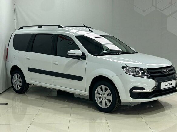 2026 Lada (ВАЗ) Largus I Рестайлинг, белый - вид 2