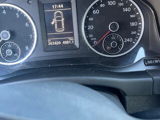 2013 Volkswagen Tiguan I Рестайлинг, серебристый, 950000 рублей, вид 4
