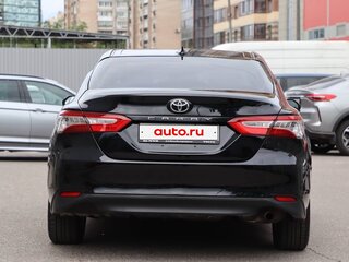 2019 Toyota Camry VIII (XV70), чёрный, 2150000 рублей, вид 5
