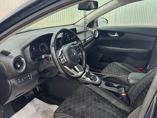2019 Kia Cerato IV, синий, 2120000 рублей, вид 3