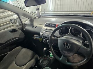 2002 Honda Fit I, серый, 330000 рублей, вид 4