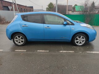 2011 Nissan Leaf I (ZE0/AZE0), голубой, 499999 рублей, вид 3