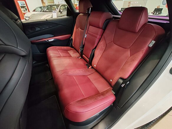 2026 Lexus RX 350 V, белый, 13200000 рублей - вид 20