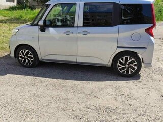 2019 Toyota Roomy I, серый, 999000 рублей, вид 2