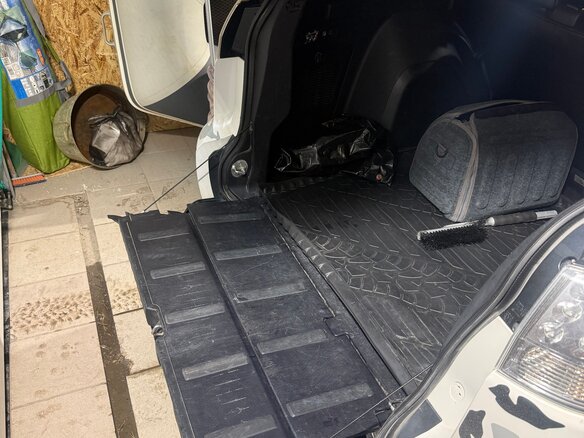 2012 Mitsubishi Outlander II Рестайлинг, белый, 1600000 рублей - вид 14