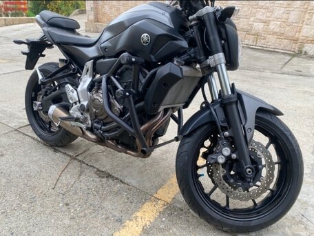 2016 Yamaha MT-07 (FZ-07), серый, 750000 рублей, вид 3