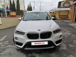 2017 BMW X1 18i sDrive II (F48), белый, 2227000 рублей, вид 1