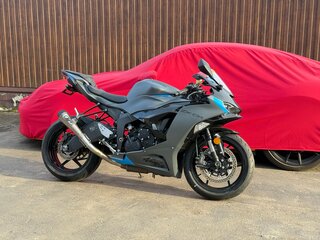2025 Kawasaki ZX-6R Ninja, серый, 1200000 рублей, вид 1