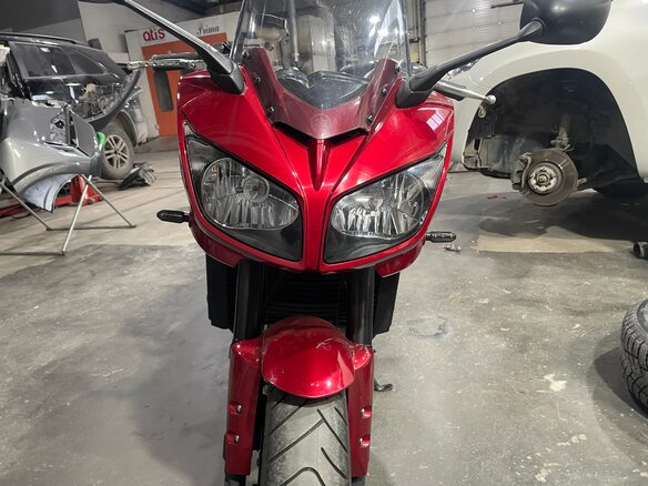 2009 Yamaha FZ1, красный, 690000 рублей - вид 4