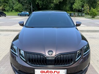 2018 Skoda Octavia III (A7) Рестайлинг, коричневый, 2100000 рублей, вид 1