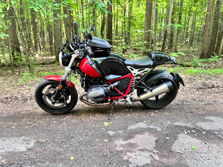 2021 BMW R Nine T, красный, 1150000 рублей, вид 4