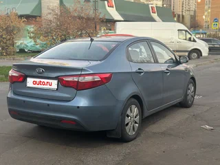 2014 Kia Rio 6-speed III, голубой, 750000 рублей, вид 5