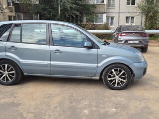 2008 Ford Fusion I Рестайлинг, серый, 220000 рублей, вид 3
