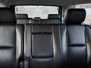 2012 Chevrolet Tahoe 6AT III, серебристый, 2600000 рублей, вид 5