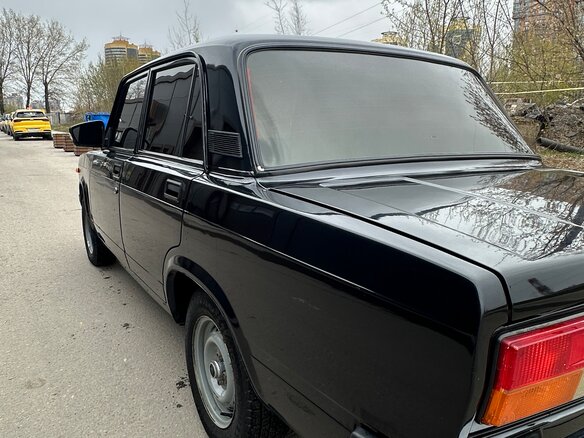 2011 Lada (ВАЗ) 2107, чёрный, 330000 рублей - вид 6