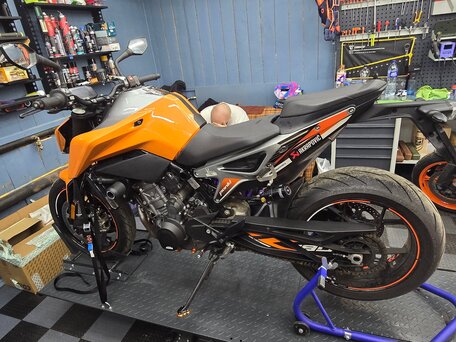 2018 KTM 790 Duke, серый, 490000 рублей, вид 2