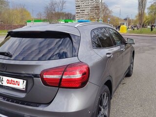 2017 Mercedes-Benz GLA 200 I (X156) Рестайлинг, серый, 2000000 рублей, вид 3