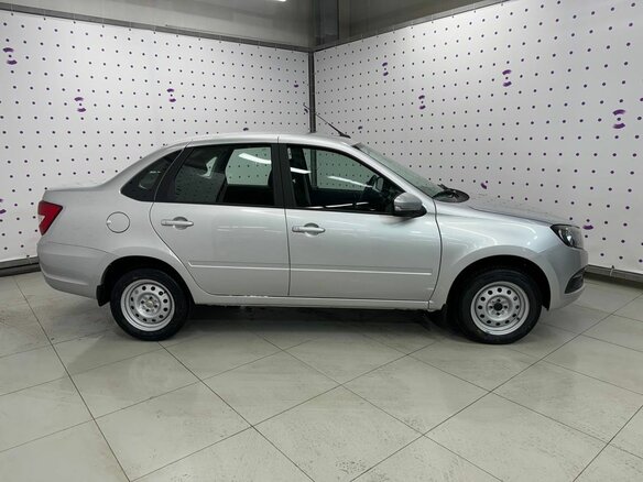 2026 Lada (ВАЗ) Granta I Рестайлинг, серебристый, 1083000 рублей - вид 6