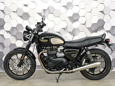 2021 Triumph Street Twin, чёрный, 747000 рублей, вид 4