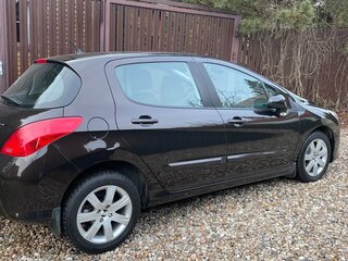 2012 Peugeot 308 I Рестайлинг, коричневый, 950000 рублей, вид 3
