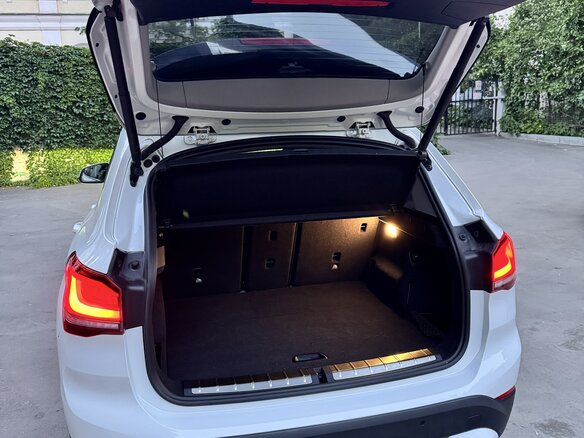 2020 BMW X1 18d xDrive II (F48) Рестайлинг, белый - вид 12