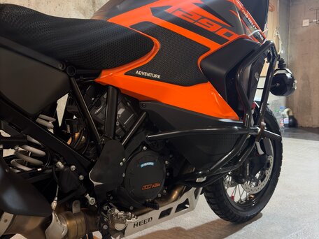 2021 KTM 1290 Super Adventure S, оранжевый, 1300000 рублей, вид 4