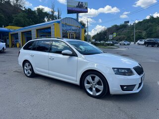 2013 Skoda Octavia III (A7), белый, 1350000 рублей, вид 1