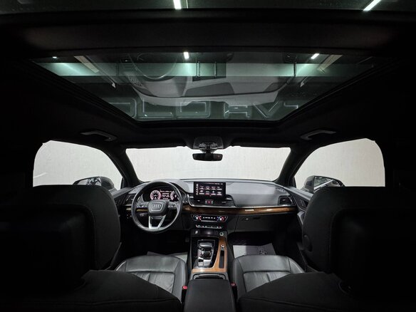 2022 Audi Q5 45 TFSI II (FY) Рестайлинг, чёрный, 3700000 рублей - вид 12