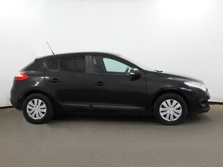 2010 Renault Megane III, чёрный, 598000 рублей, вид 4