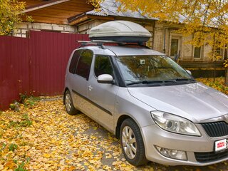 2013 Skoda Roomster I Рестайлинг, серебристый, 540000 рублей, вид 3