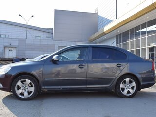 2011 Skoda Octavia II (A5) Рестайлинг, серый, 550000 рублей, вид 4