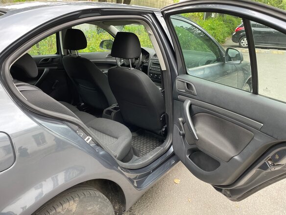 2011 Skoda Octavia II (A5) Рестайлинг, серый, 575000 рублей - вид 10
