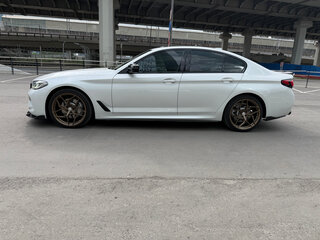 2021 BMW 5 серии 530i VII (G30/G31/G38) Рестайлинг, белый, 5850000 рублей, вид 5