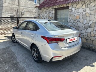 2017 Hyundai Solaris II, серебристый, 1090000 рублей, вид 3