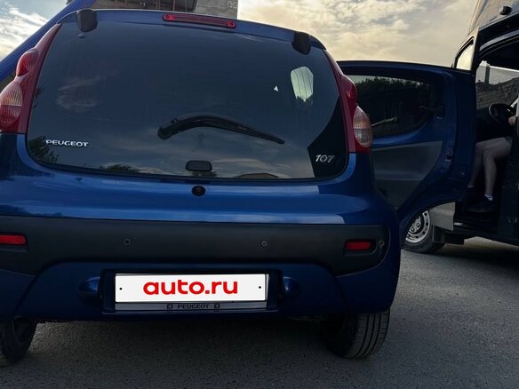 2008 Peugeot 107 I, синий, 385000 рублей - вид 6