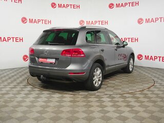 2013 Volkswagen Touareg II, серый, 1777000 рублей, вид 5