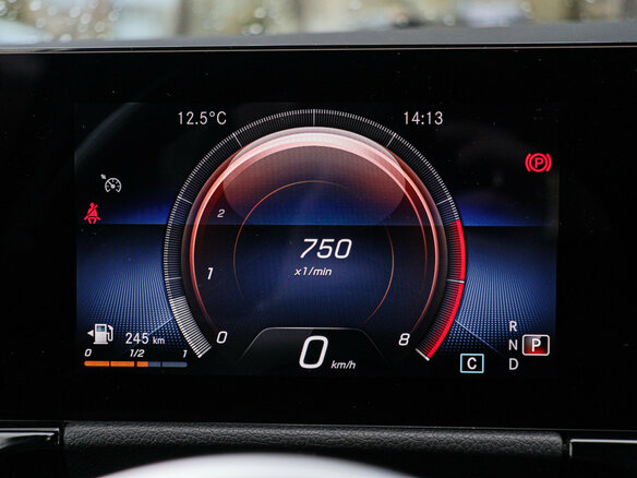 2020 Mercedes-Benz GLA 250 II (H247), белый, 3470000 рублей - вид 24
