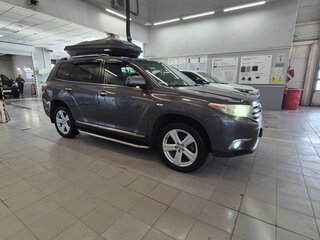 2011 Toyota Highlander II (XU40) Рестайлинг, серый, 1870000 рублей, вид 4