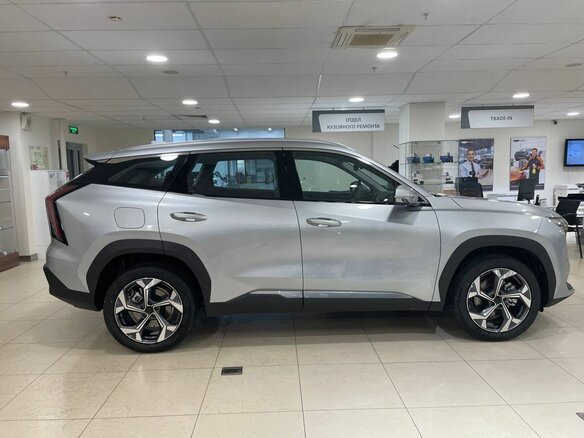 2026 Geely Atlas II, серебристый, 4119990 рублей - вид 5