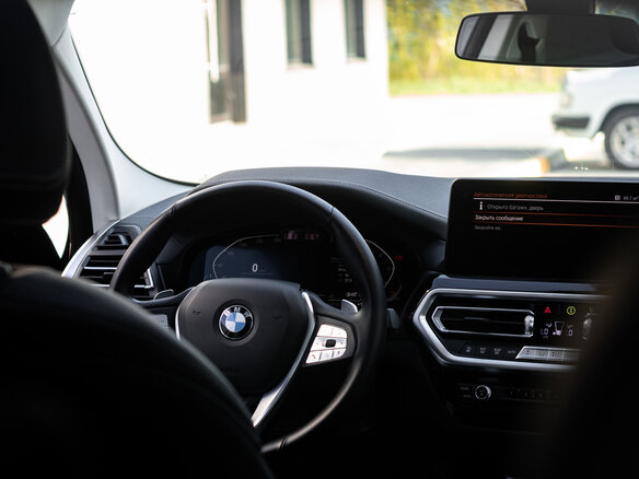 2021 BMW X4 20i II (G02) Рестайлинг, чёрный, 5600000 рублей - вид 25