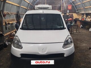 2015 Peugeot Partner II Рестайлинг, белый, 980000 рублей, вид 1